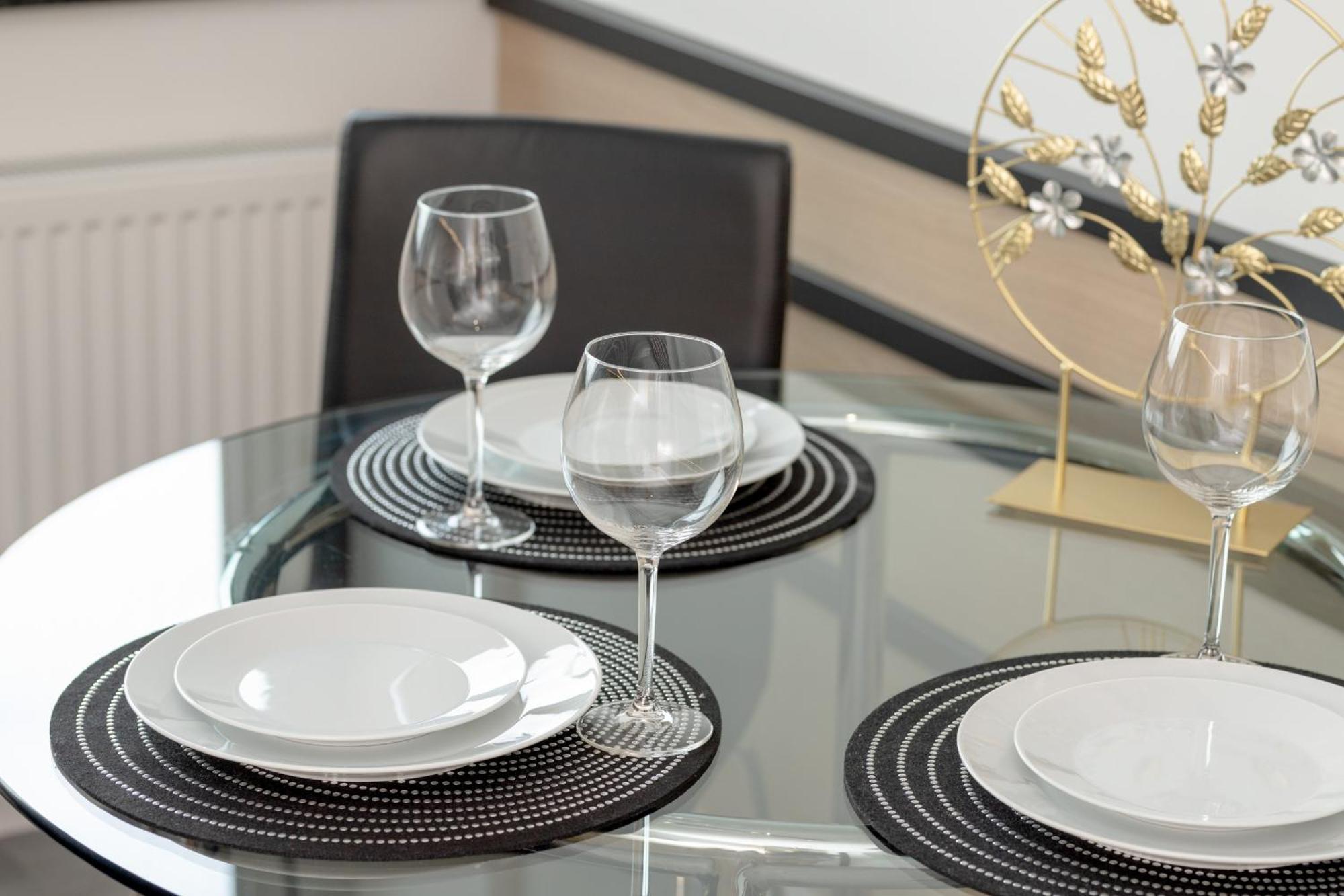 Apartport Wyjatkowe Apartamenty Z Widokiem Na Port W Gdyni By Noclegi Renters Гдыня Экстерьер фото